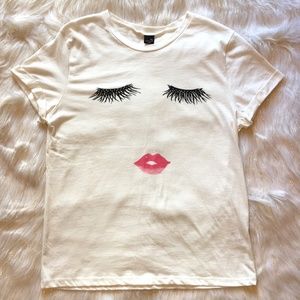 The Clas-sic Eyelash Tee